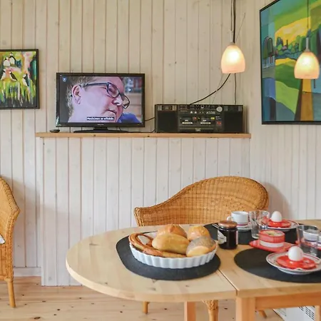 Holiday La¸vsangervej Ega¥ Xi Tatil Evi *